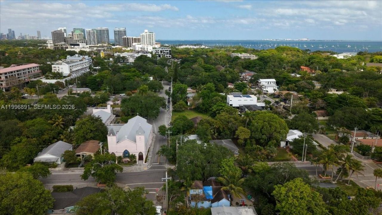 3490 William Ave , Miami, FL 33133 Photo