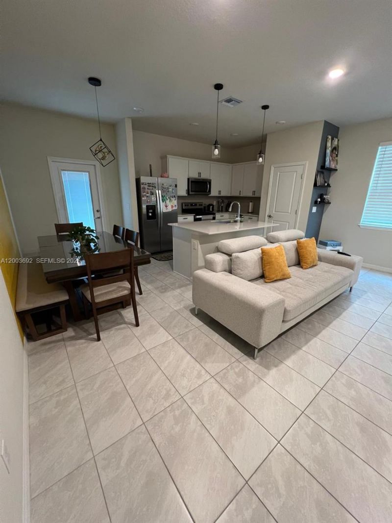 3235 Watercress Dr, Lauderdale Lakes, FL 33311 Photo