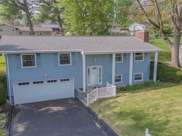 1422 Thistle Drive , Vandalia, IL 62471