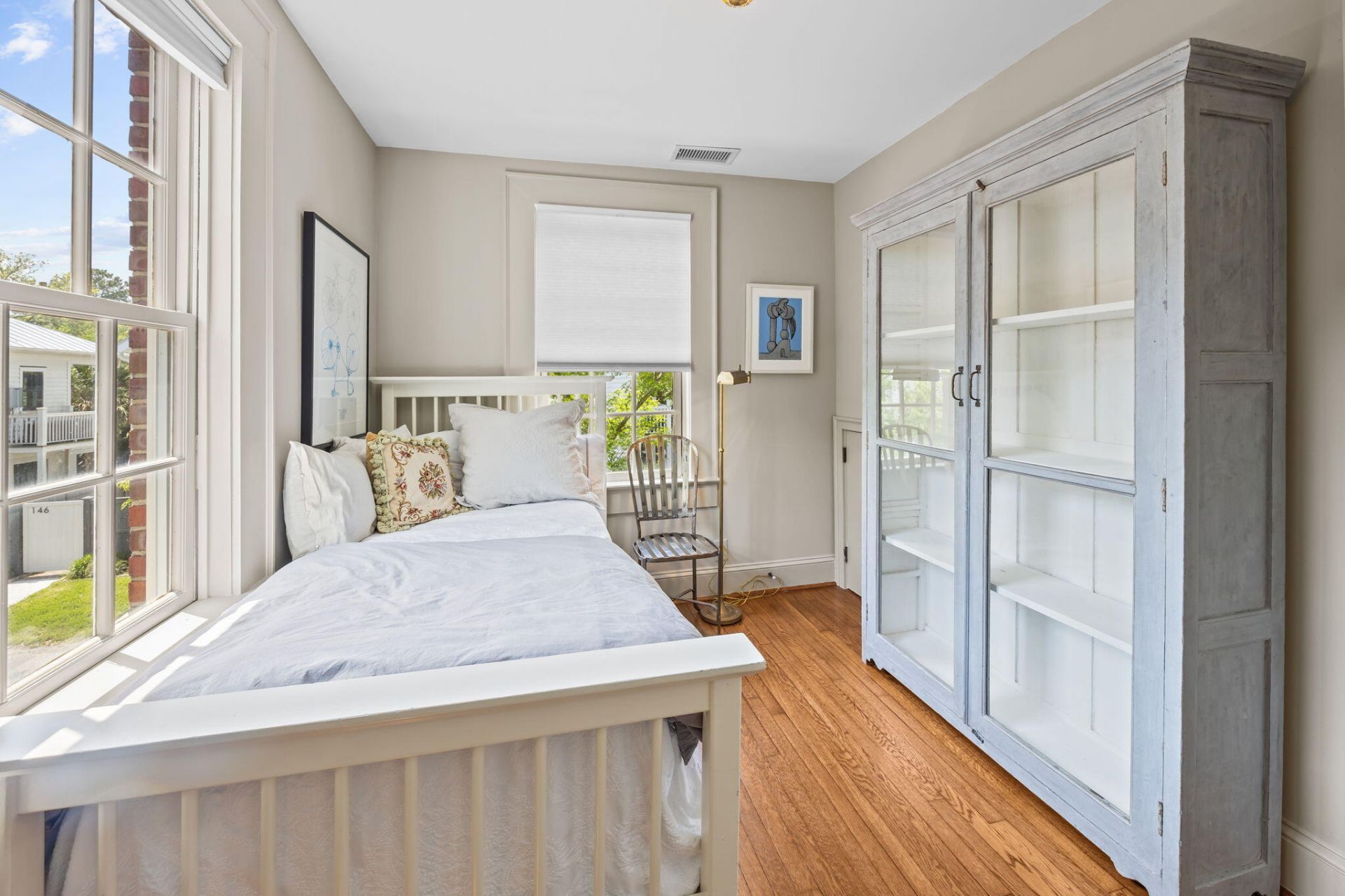 55 Gadsden Street Photo 11