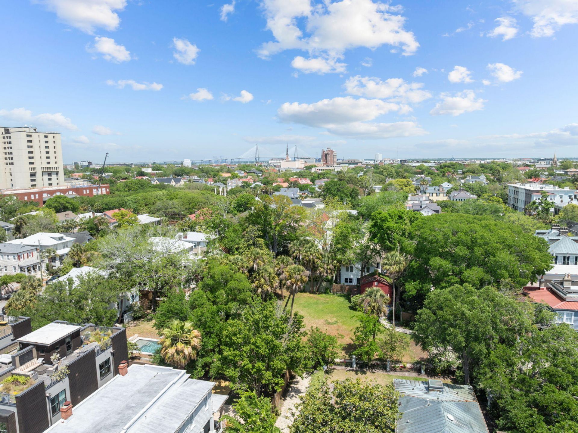 55 Gadsden Street Photo 26