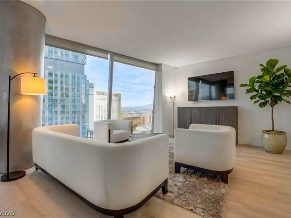 3722 Las Vegas Boulevard , Unit 1502, Las Vegas, NV 89158