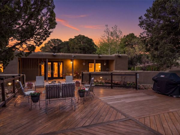 7 Cibola Circle (off Seton Village Road) Circle, Santa Fe, NM 87505
