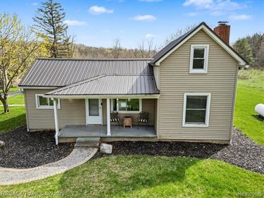 3733 Davenport Road, Hadley Twp, MI 48455