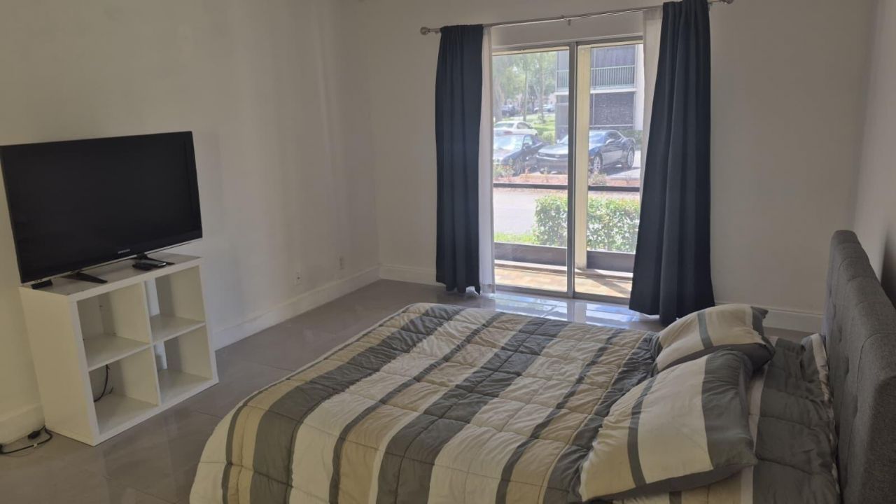 4137 NW 88th Avenue, Unit 102, Coral Springs, FL 33065 Photo