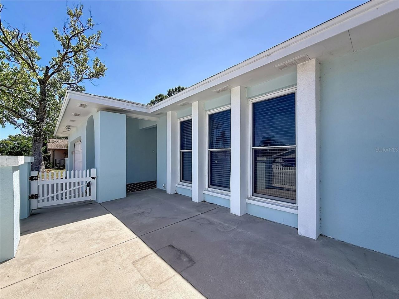 12754 112th Street , Largo, FL 33778 Photo