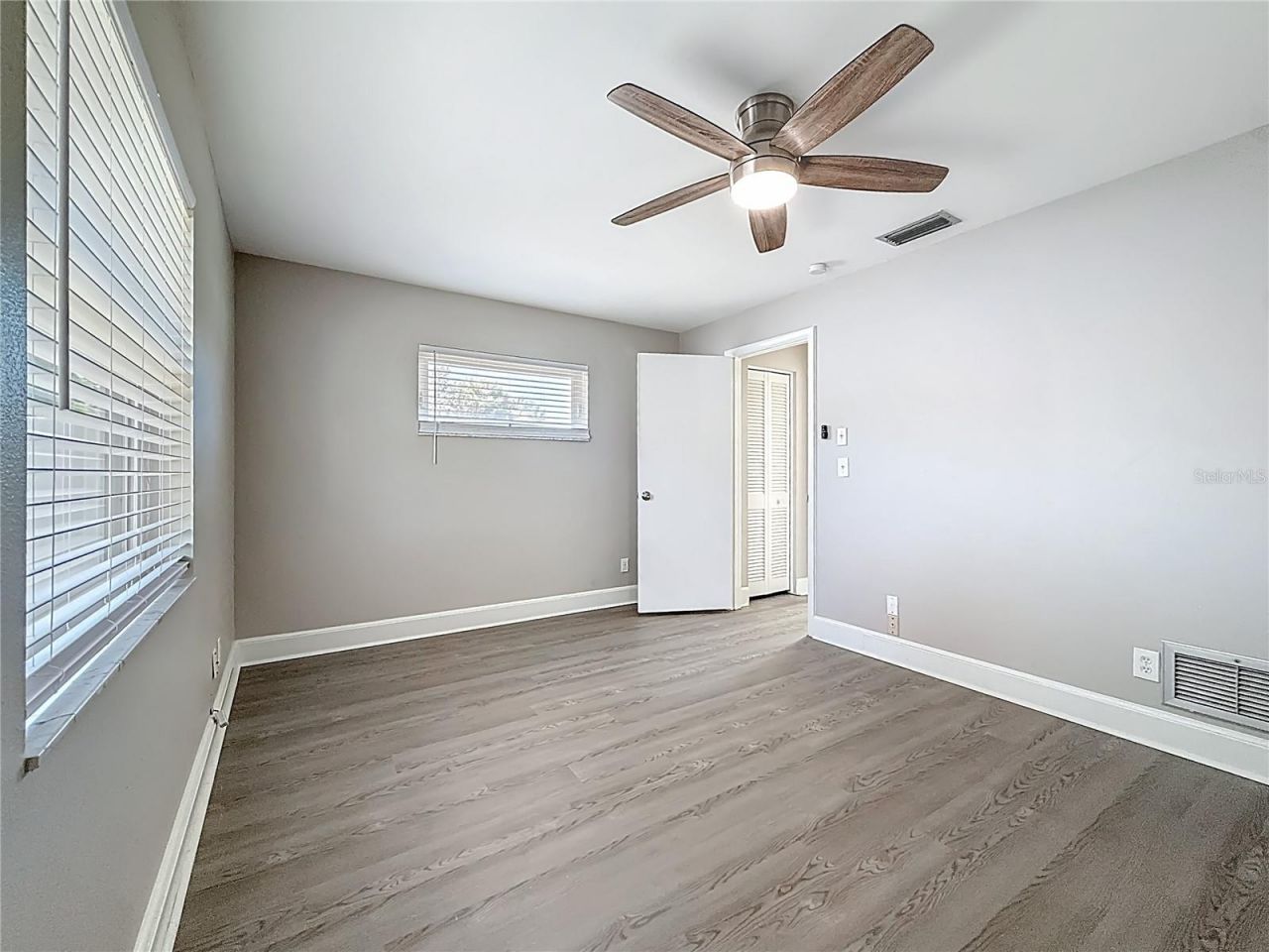 12754 112th Street , Largo, FL 33778 Photo