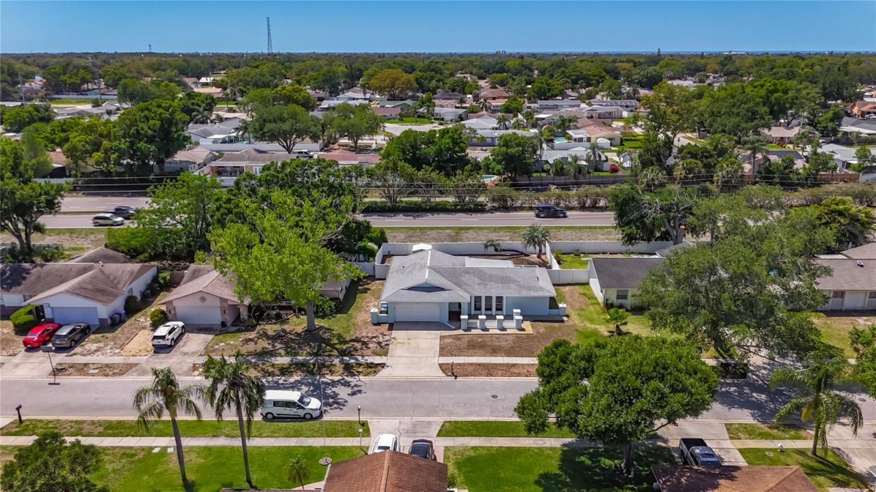 12754 112th Street , Largo, FL 33778 Photo