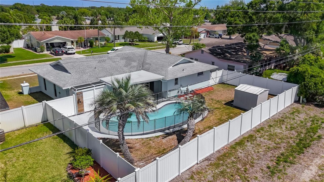 12754 112th Street , Largo, FL 33778 Photo