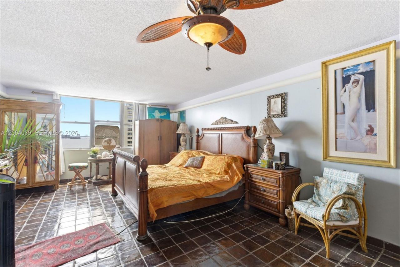 1800 NE 114th St, Unit 1505, Miami, FL 33181 Photo