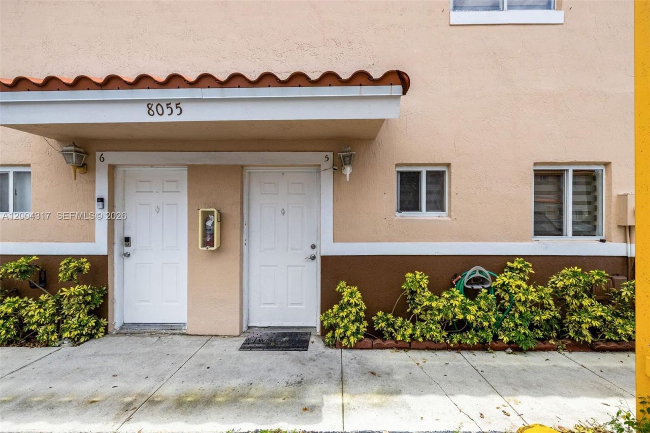 8055 NW 8th St, Unit 5, Miami, FL 33126 Photo