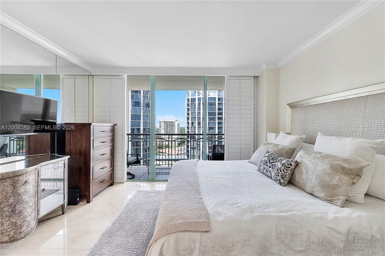 3350 SW 27th Ave, Unit 1803, Miami, FL 33133 Photo