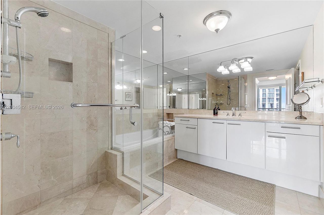 3350 SW 27th Ave, Unit 1803, Miami, FL 33133 Photo