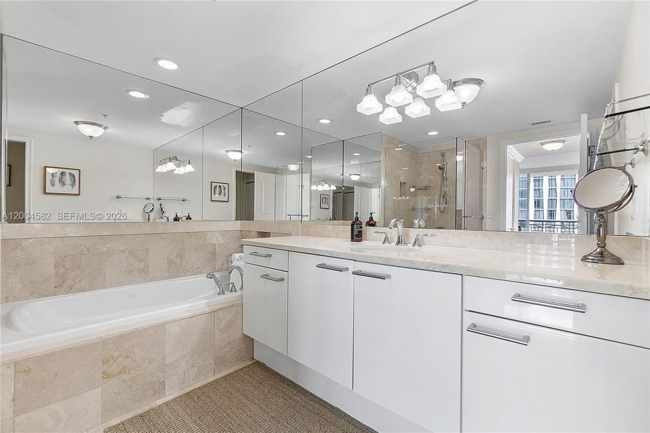 3350 SW 27th Ave, Unit 1803, Miami, FL 33133 Photo