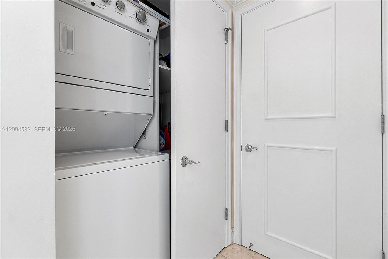 3350 SW 27th Ave, Unit 1803, Miami, FL 33133 Photo