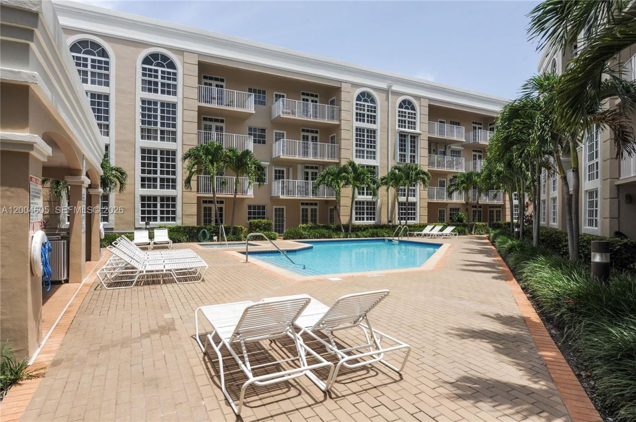 1280 S Alhambra Cir , Unit 2419, Coral Gables, FL 33146 Photo