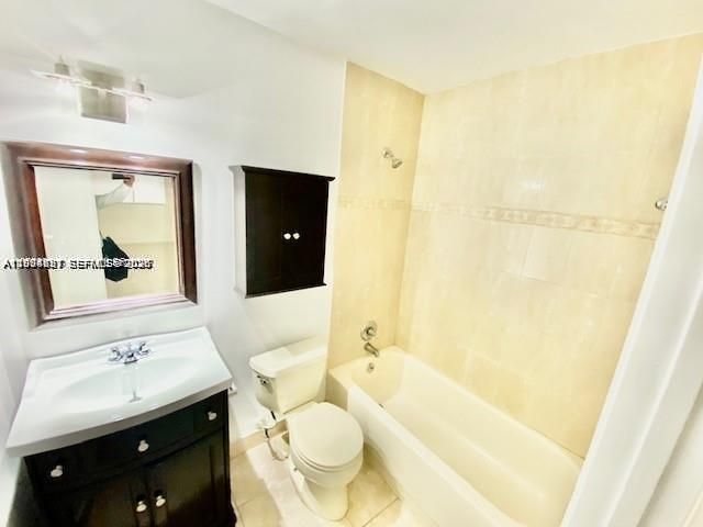 5200 NW 31st Ave, Unit 32, Fort Lauderdale, FL 33309 Photo