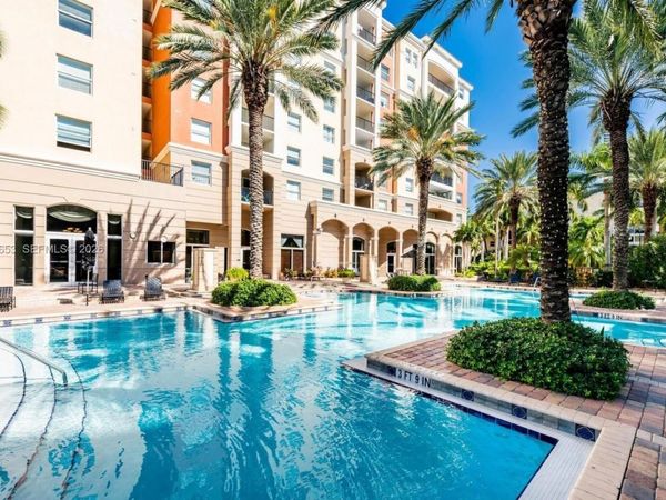 17145 N Bay Rd , Unit 4311, Sunny Isles Beach, FL 33160