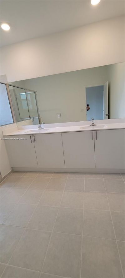 1010 SE 26th Ter , Homestead, FL 33035 Photo