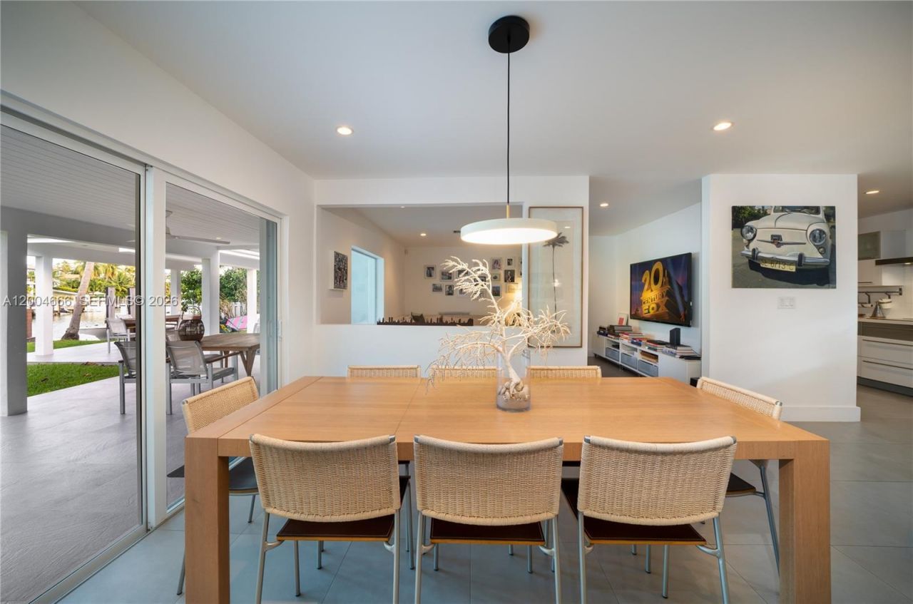 861 Harbor Dr , Key Biscayne, FL 33149 Photo