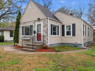 3619 Halifax Avenue N, Robbinsdale, MN 55422