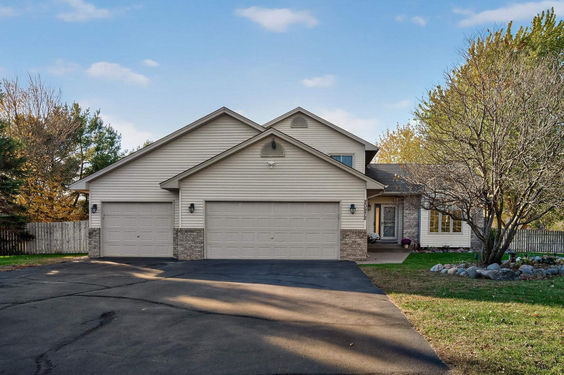 20972 Rendova Street NE, East Bethel, MN 55011