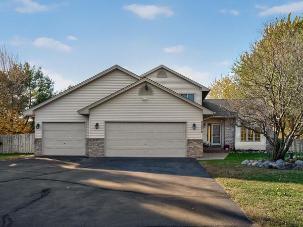 20972 Rendova Street NE, East Bethel, MN 55011