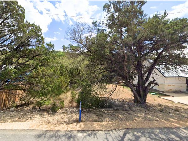 650 ROCKWOOD DR, Canyon Lake, TX 78133