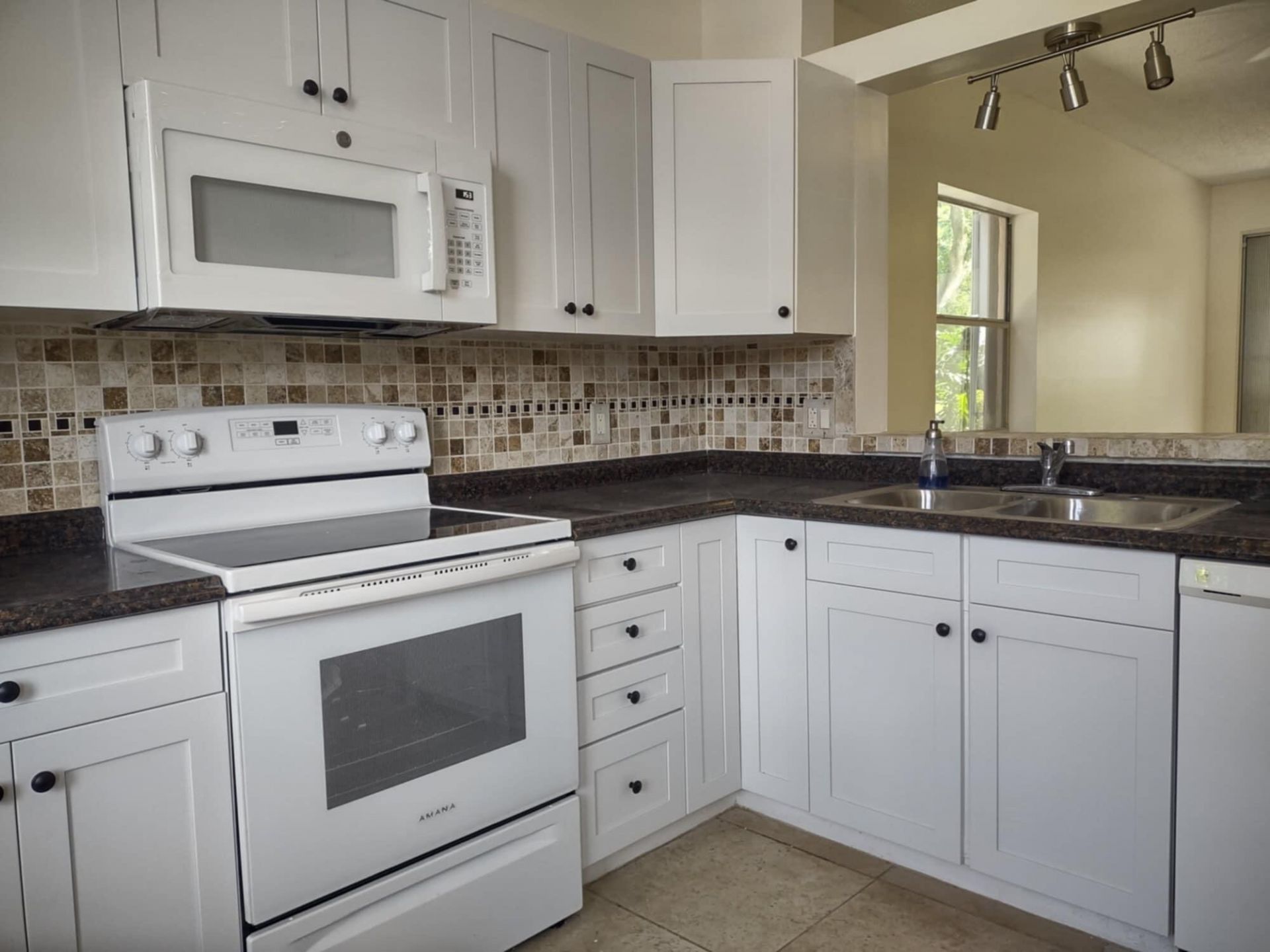 18081 SE Country Club Drive, Unit Apt 341, Jupiter, FL 33469 Photo