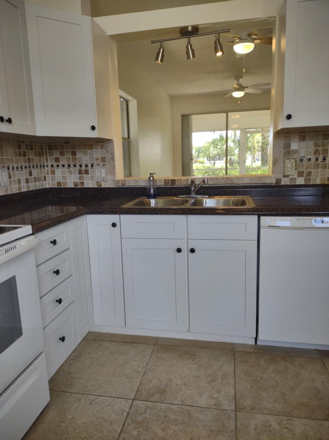 18081 SE Country Club Drive, Unit Apt 341, Jupiter, FL 33469 Photo