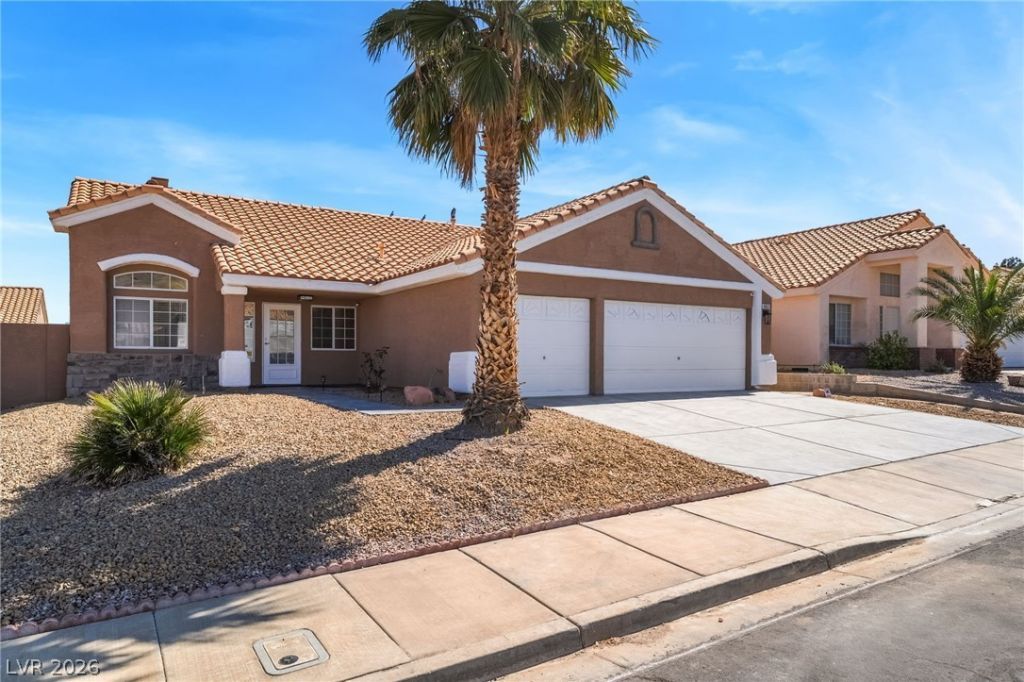 683 Truk Lagoon Drive , Henderson, NV 89002