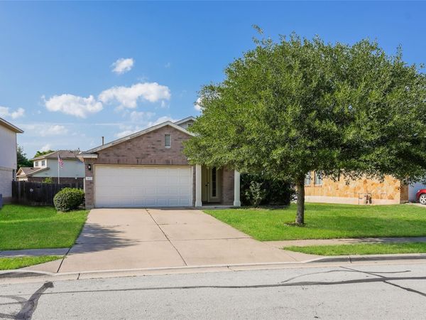 813 Middle Brook DR, Leander, TX 78641
