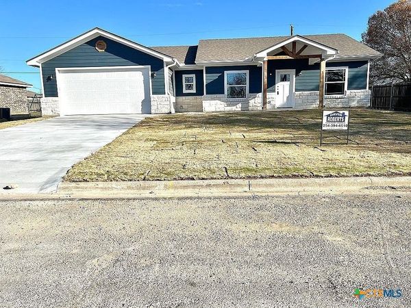 1205 Westview Drive , Gatesville, TX 76528