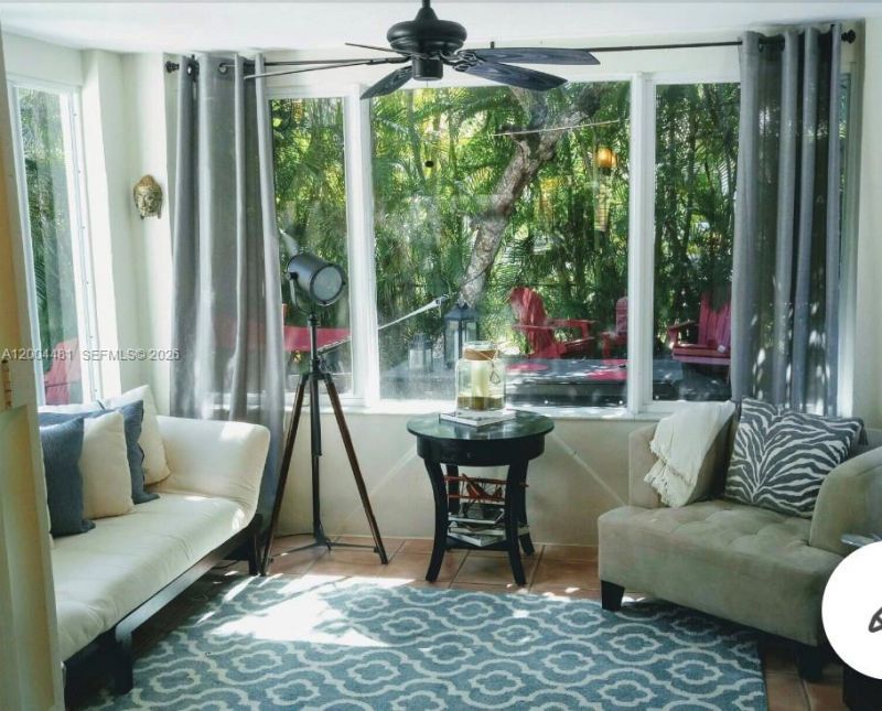 5718 SW 48th St , South Miami, FL 33155 Photo