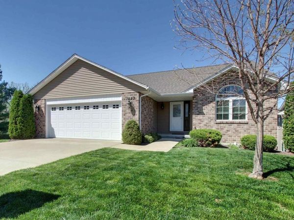 1122 Stone Crest Villa Dr. , Quincy, IL 62305