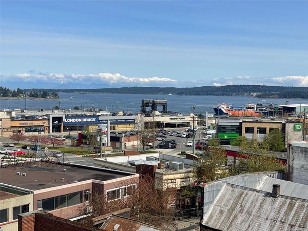 30 Cavan St, Unit 209, Nanaimo, BC V9R 6K3