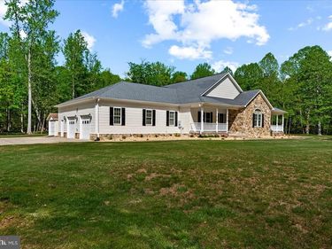 9310 SANDY BEACH LANE, KING GEORGE, VA 22485