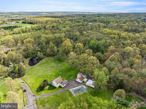 5666 OLD DURHAM ROAD, PIPERSVILLE, PA 18947