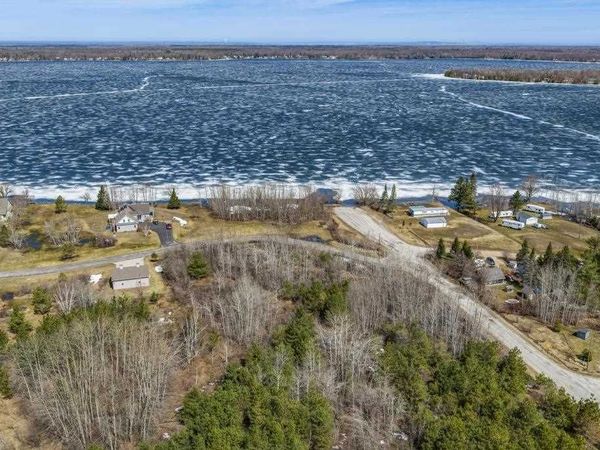 V/L Paradise Lane, Levering, MI 49755