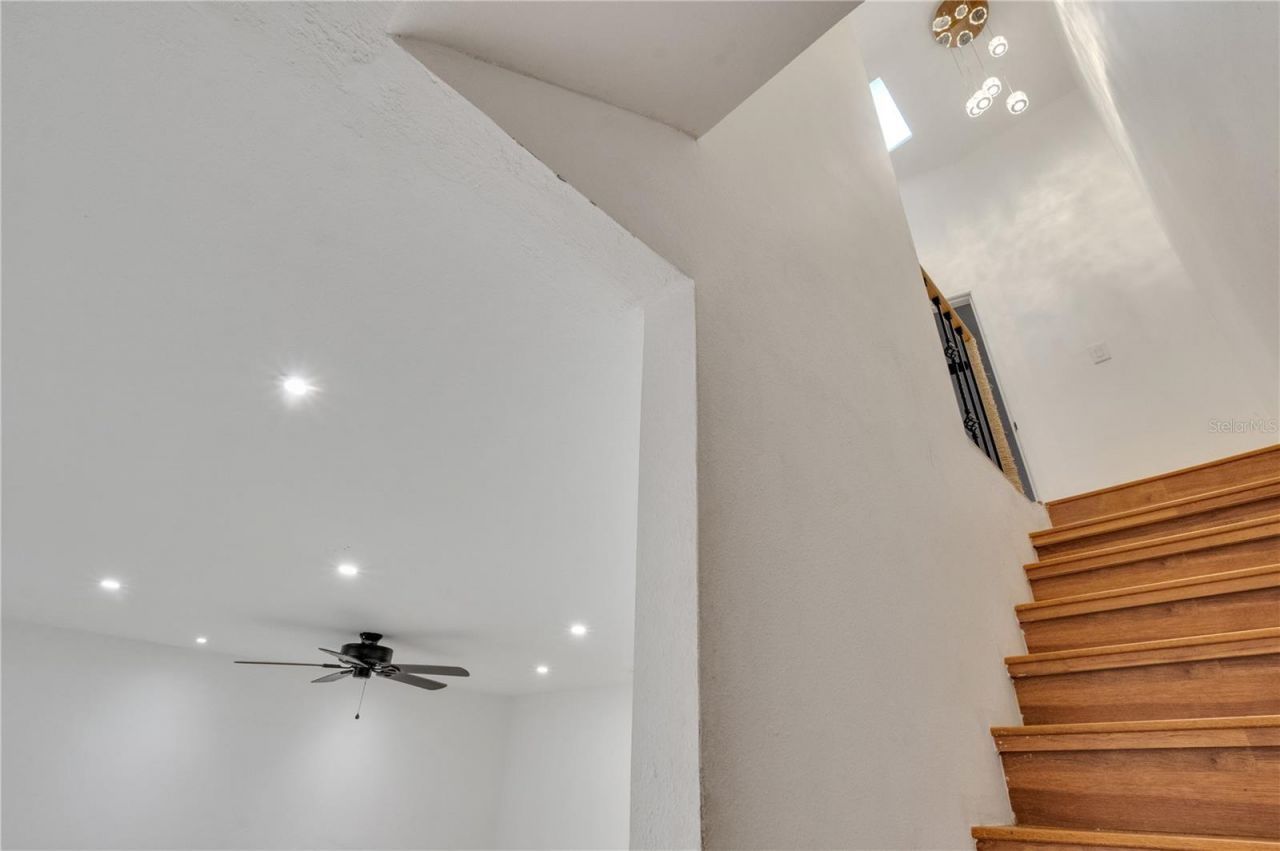 9426 Lake Lotta Circle, Gotha, FL 34734 Photo