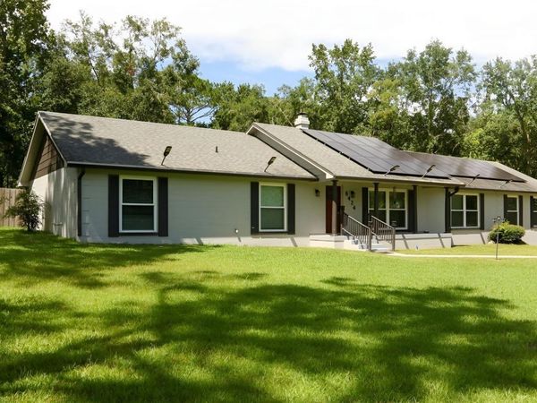 8424 NW 2 PLACE , GAINESVILLE, FL 32607