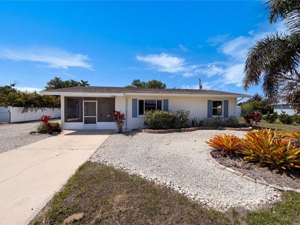 829 E 4TH STREET , ENGLEWOOD, FL 34223