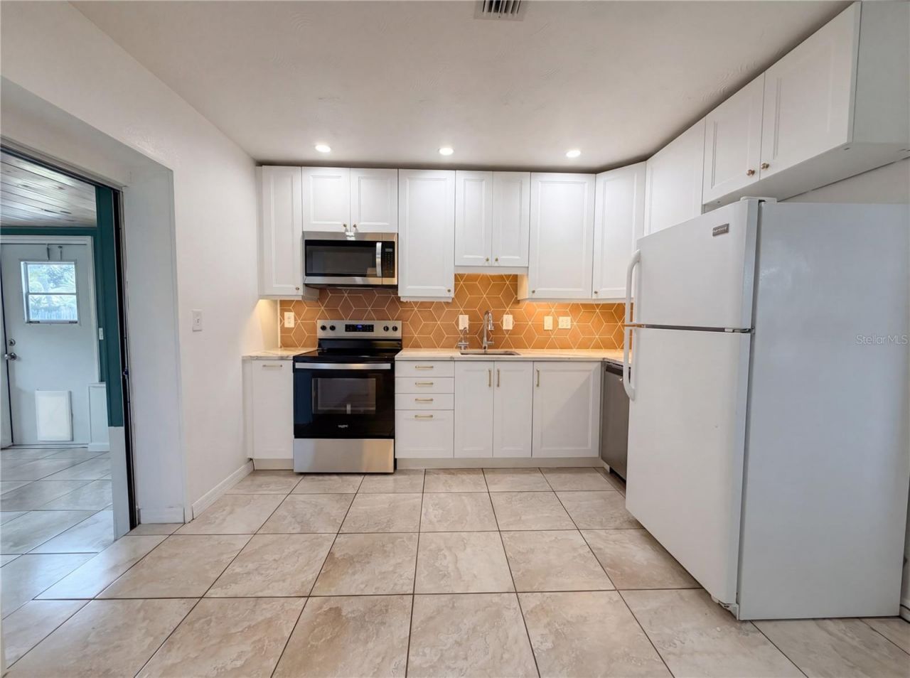 829 E 4th Street, Englewood, FL 34223 Photo