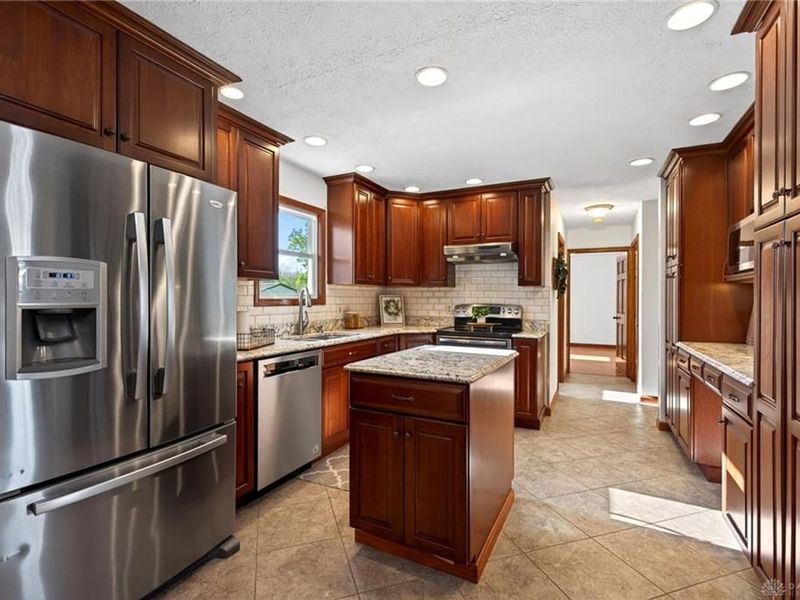 3722 Marbella Avenue, Springfield Township, OH 45502 Photo 20