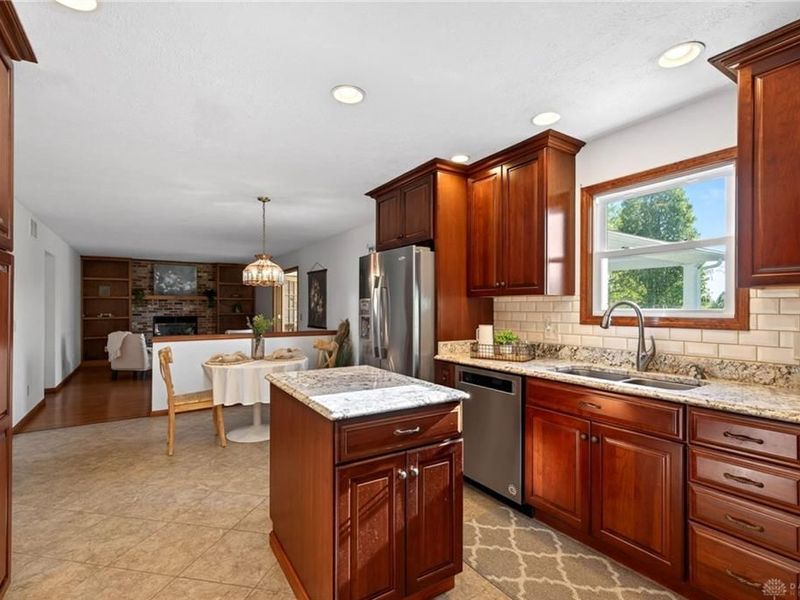 3722 Marbella Avenue, Springfield Township, OH 45502 Photo 23