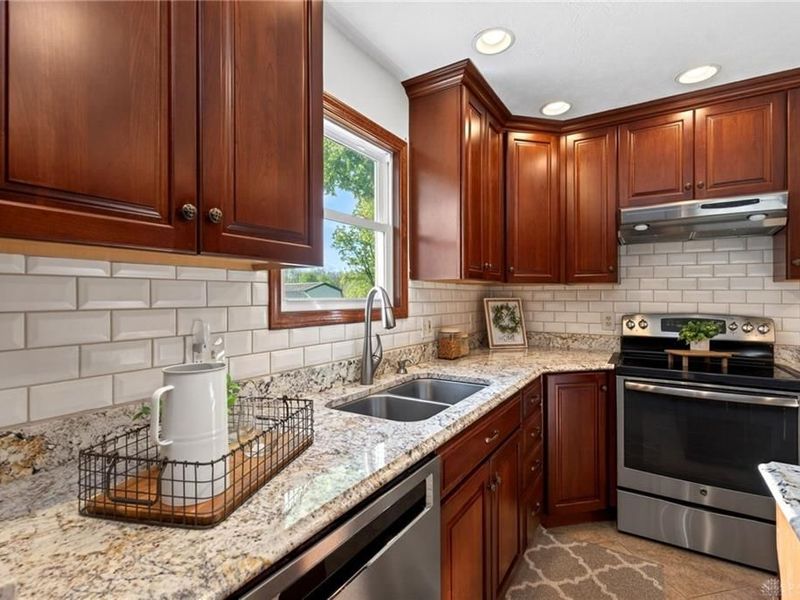 3722 Marbella Avenue, Springfield Township, OH 45502 Photo 25