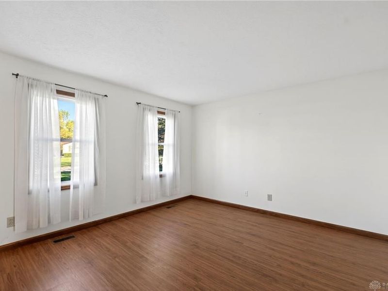 3722 Marbella Avenue, Springfield Township, OH 45502 Photo 9