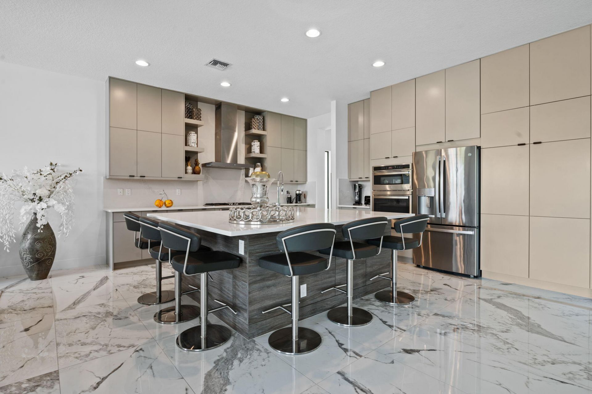 8599 Tower Bridge Court, Boca Raton, FL 33496 Photo