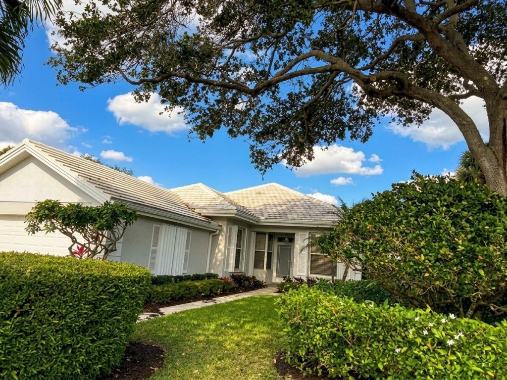 8773 Wakefield Drive, Palm Beach Gardens, FL 33410 Photo