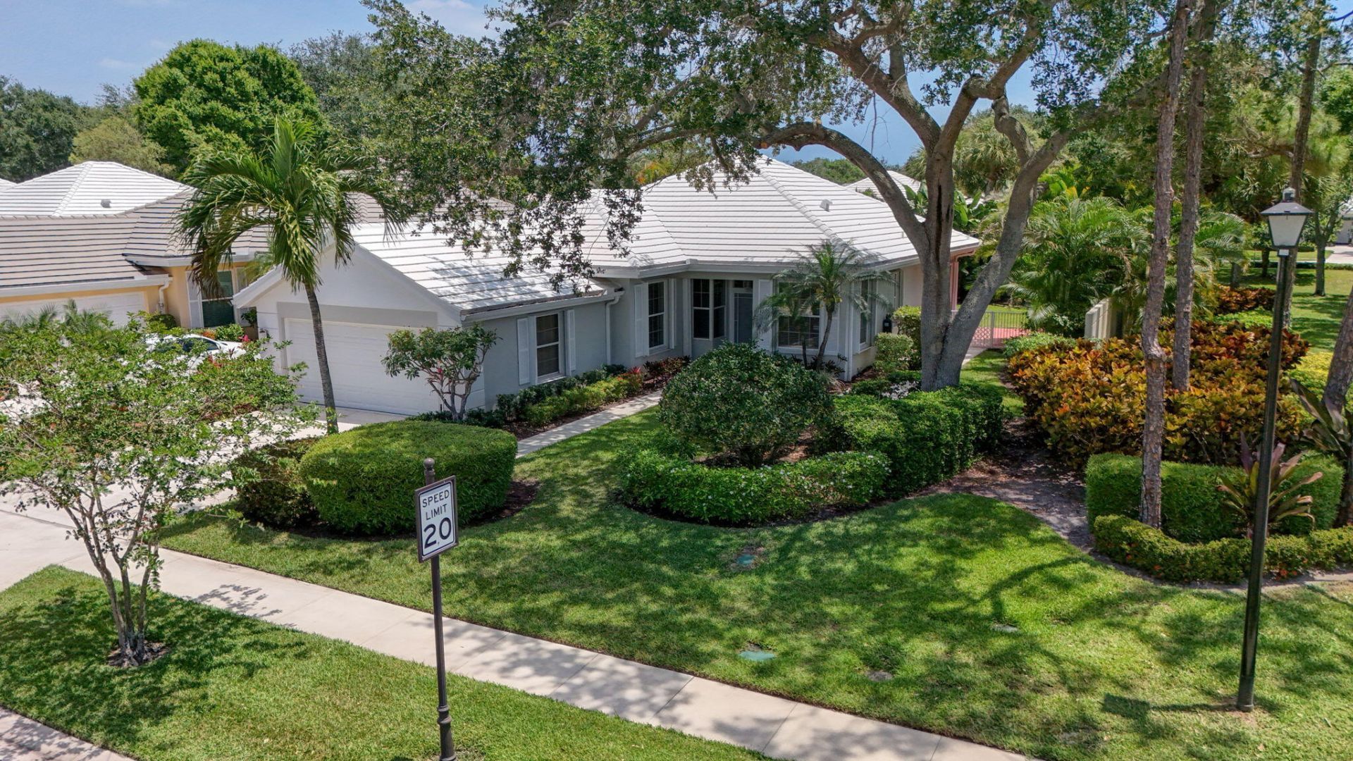 8773 Wakefield Drive, Palm Beach Gardens, FL 33410 Photo